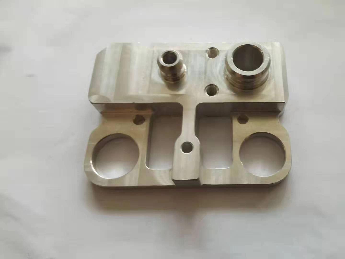 Custom-Made-CNC-Router-Parts-for-Aluminum-Sculpture
